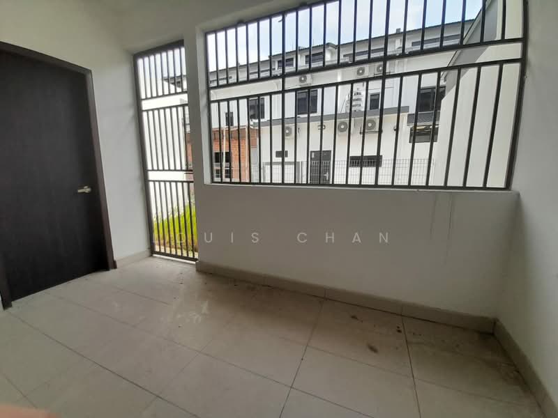 2-storey Terraced House for Sale in Bandar Bukit Raja (Klang) - Louis Chan - Exterior - PropertyGuru.com.my
