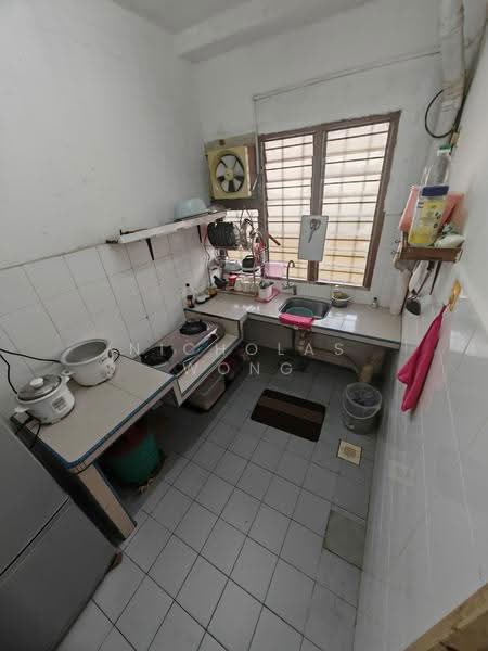 Apartment for Sale at Suria Magna - nicholas wong - Kitchen - PropertyGuru.com.my