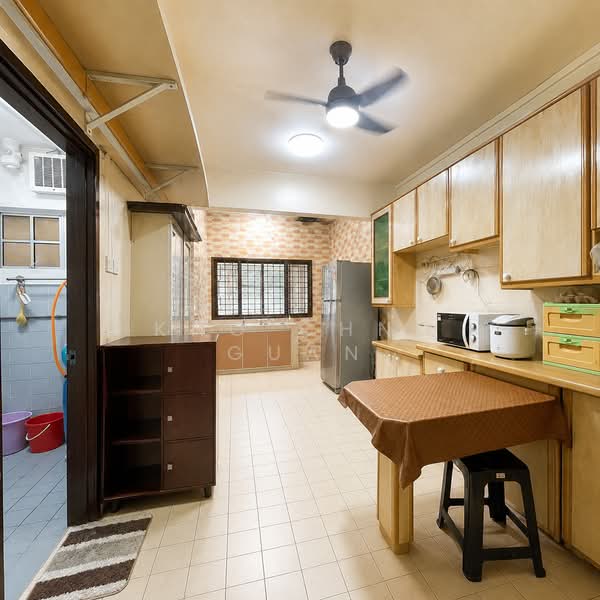 Semi-Detached House for Sale in Bandar Country Homes (Rawang) - Kho Chng Guan - Kitchen - PropertyGuru.com.my