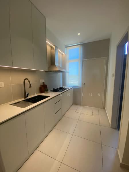 Rumah Teres 2 Tingkat untuk Dijual di Taman Cheng Indah (Cheng) - Carman Lua - Kitchen - PropertyGuru.com.my