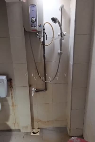Flat for Rent at Apartment Minang Ria 1 - Shirley Chan - Bathroom - PropertyGuru.com.my