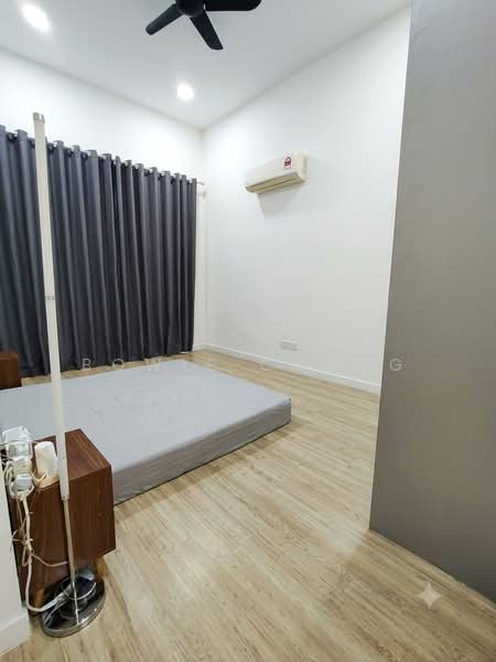 Kondominium untuk Dijual di Damansara Foresta - Bowie Chang - Bedroom - PropertyGuru.com.my