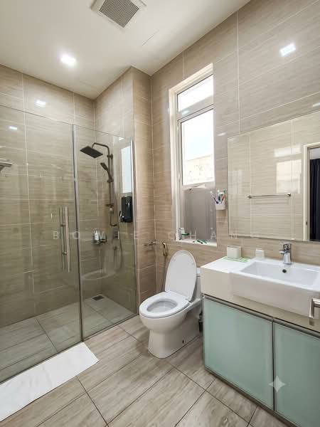 Kondominium untuk Dijual di Damansara Foresta - Bowie Chang - Bathroom - PropertyGuru.com.my