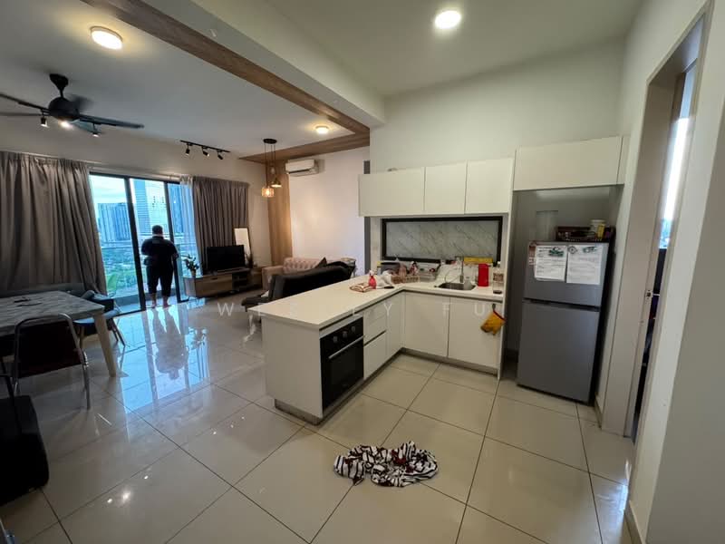 Servis Apartment untuk Dijual di Citizen @ Old Klang Road - Wesley Fu - Living Room - PropertyGuru.com.my
