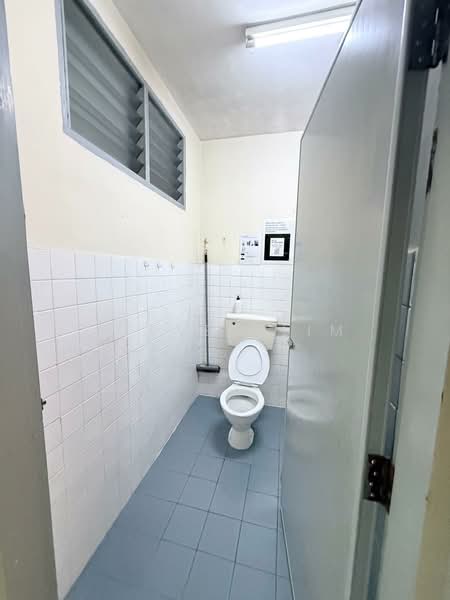 Rumah Teres 1 Tingkat untuk Disewa di Seksyen 14 (Petaling Jaya) - Steven Lim - Bathroom - PropertyGuru.com.my