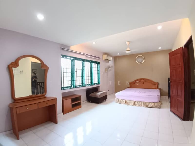 2-storey Terraced House for Rent in Taman Sentosa (Klang) - Teresa Teng - Bedroom - PropertyGuru.com.my