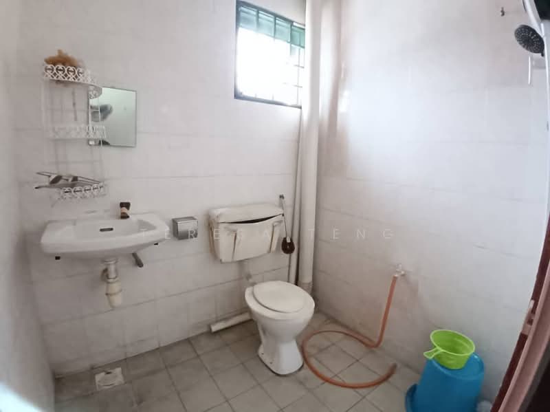 2-storey Terraced House for Rent in Taman Sentosa (Klang) - Teresa Teng - Bathroom - PropertyGuru.com.my