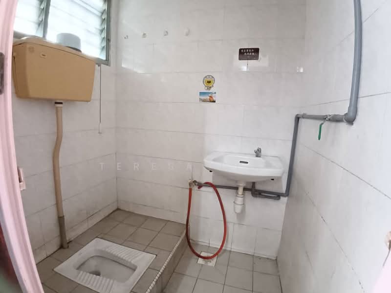 2-storey Terraced House for Rent in Taman Sentosa (Klang) - Teresa Teng - Bathroom - PropertyGuru.com.my