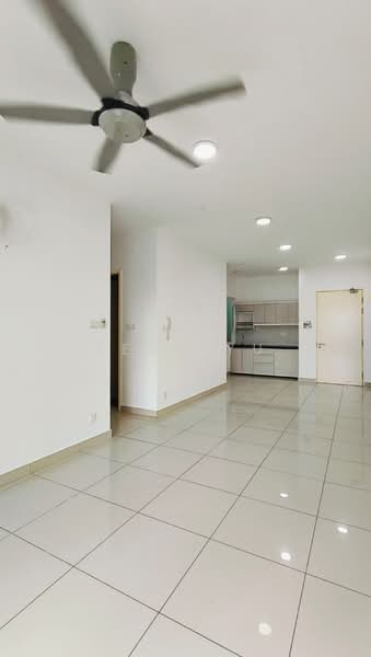 Servis Apartment untuk Disewa di Sentul Village - Kean Yu - Living Room - PropertyGuru.com.my