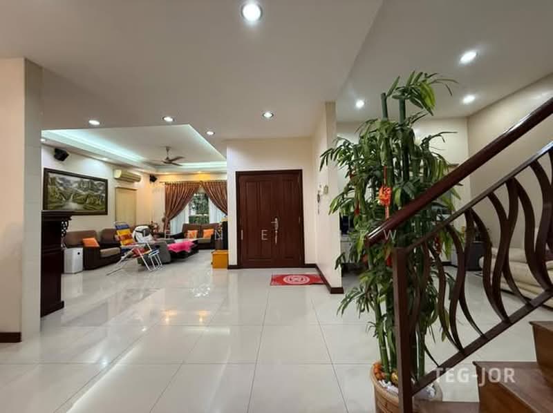 Semi-Detached House for Sale in Setia Eco Park (Setia Alam) - Jennie Chew - Living Room - PropertyGuru.com.my