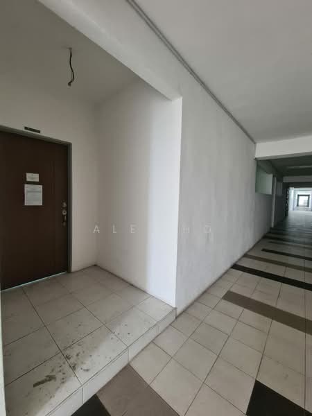 Pangsapuri untuk Dijual di Pinang Laguna - Alex Ho - Corridor - PropertyGuru.com.my