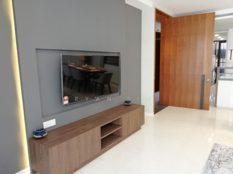 Kondominium untuk Disewa di Shorefront Residences - Ryan Sim - Living Room - PropertyGuru.com.my