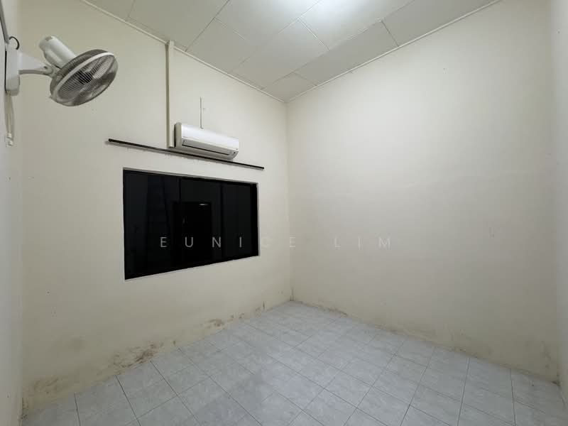 Rumah Teres 1 Tingkat untuk Disewa di Taman Sri Treh (Muar) - Eunice Lim - PropertyGuru.com.my