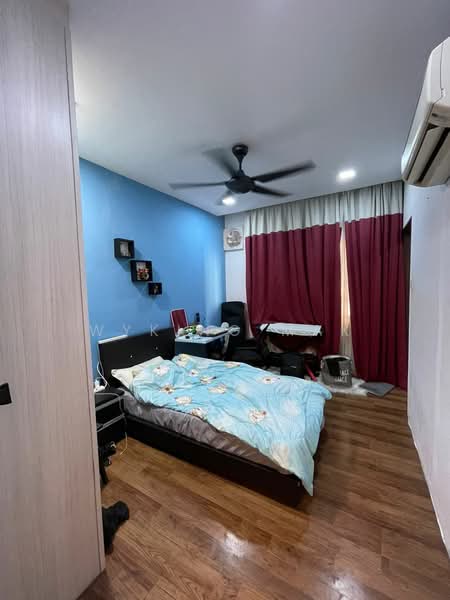 Service Residence for Sale at Diamond Residences - Wyking Mak - Bedroom - PropertyGuru.com.my