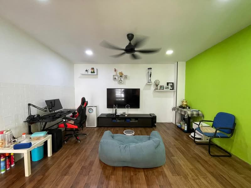 Service Residence for Sale at Diamond Residences - Wyking Mak - Living Room - PropertyGuru.com.my