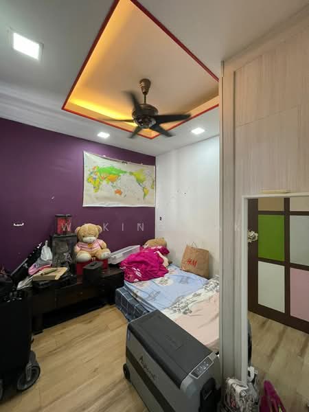 Service Residence for Sale at Diamond Residences - Wyking Mak - Bedroom - PropertyGuru.com.my