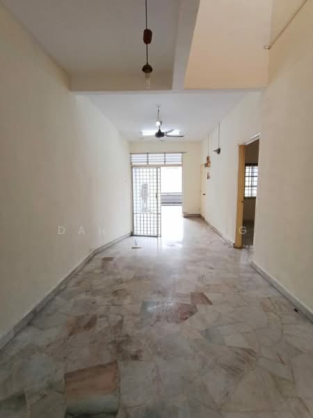 1-storey Terraced House for Rent in Johor Bahru (Johor) - Daniel Ling - Living Room - PropertyGuru.com.my