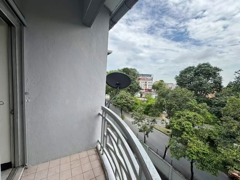 Pangsapuri untuk Dijual di Pelangi Court - Penny Chia - Balcony - PropertyGuru.com.my