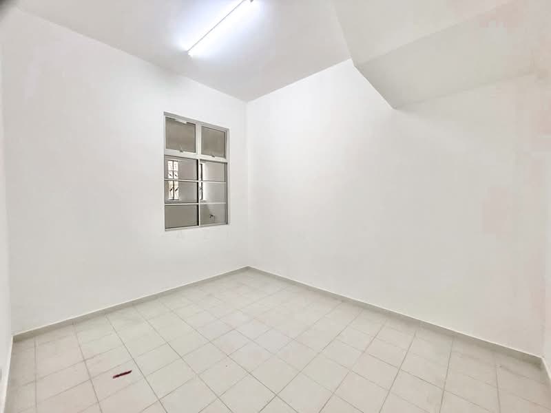 2-storey Terraced House for Sale in Taman Sutera (Kajang) - Nor Azdlin Adnan - PropertyGuru.com.my