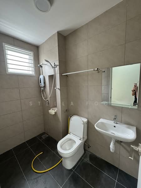 Terraced House for Rent in Sepang (Selangor) - Stella Foo - Bathroom - PropertyGuru.com.my