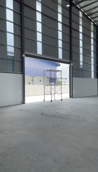 Detached Factory for Rent in Rawang (Selangor) - Chris Tye - Interior - PropertyGuru.com.my