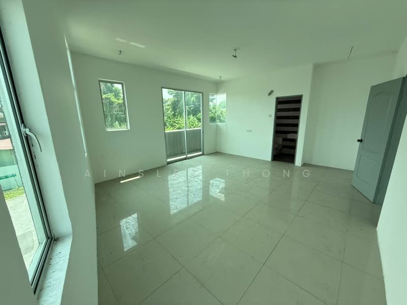Rumah Teres 2 Tingkat untuk Dijual di Ipoh (Perak) - Ainsley Thong - Living Room - PropertyGuru.com.my