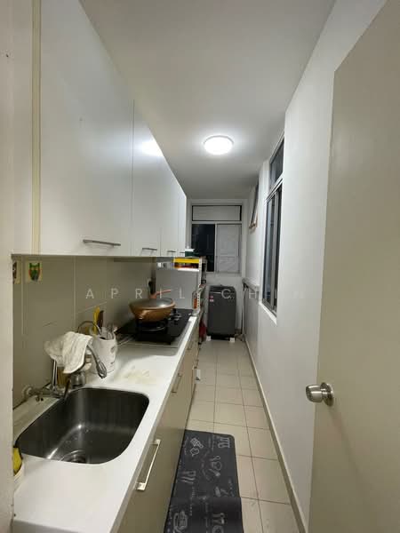 Apartment for Sale at D'Rich Executive Suites - April Chin - Kitchen - PropertyGuru.com.my