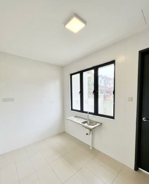 Semi-Detached House for Sale in Taman Bukit Serdang (Seri Kembangan) - Chew Ken San - Interior - PropertyGuru.com.my