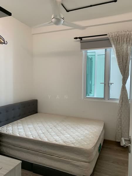 Kondominium untuk Disewa di Scenaria @ North Kiara Hills - Yan . - Bedroom - PropertyGuru.com.my