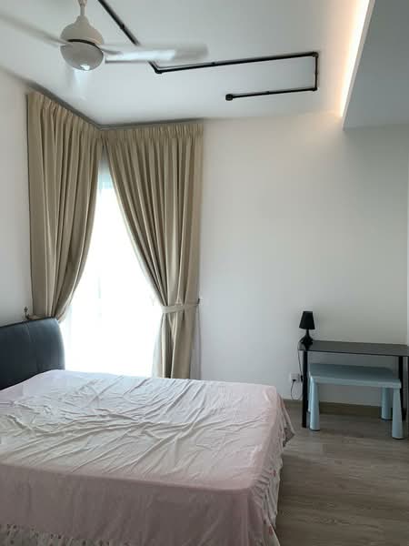 Kondominium untuk Disewa di Scenaria @ North Kiara Hills - Yan . - Bedroom - PropertyGuru.com.my