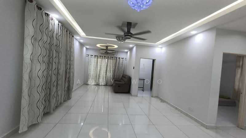Kondominium untuk Disewa di Kristal View - Abby Woo - Living Room - PropertyGuru.com.my