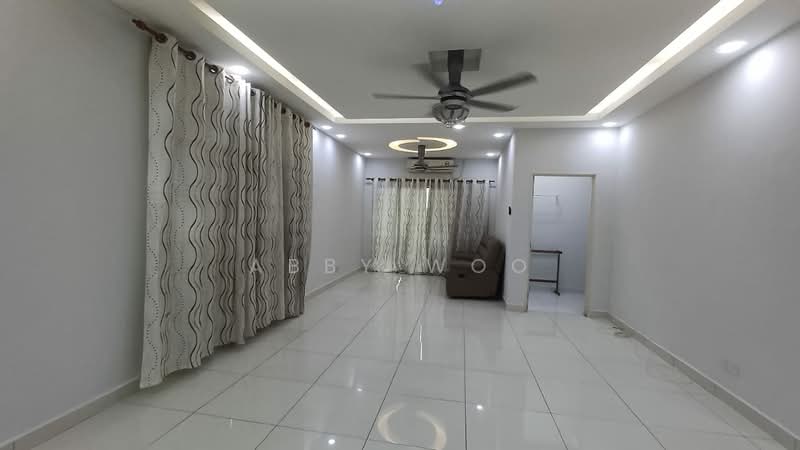Kondominium untuk Disewa di Kristal View - Abby Woo - Living Room - PropertyGuru.com.my
