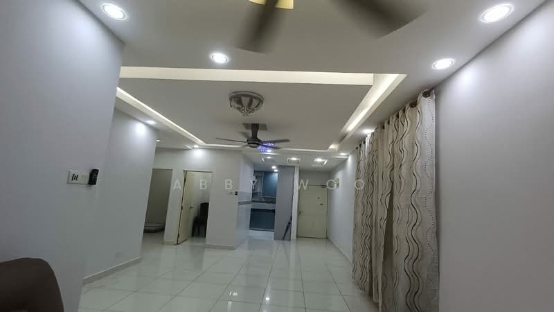 Kondominium untuk Disewa di Kristal View - Abby Woo - Living Room - PropertyGuru.com.my