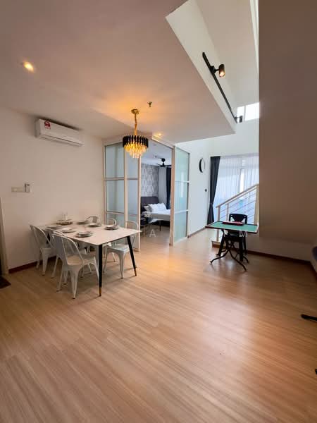 Servis Apartment untuk Disewa di The Wave Residence - Li Xuan Lim - Dining Room - PropertyGuru.com.my