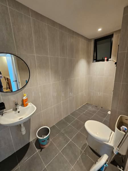 Servis Apartment untuk Disewa di MKH Boulevard II - Wei Wen Lim - Bathroom - PropertyGuru.com.my