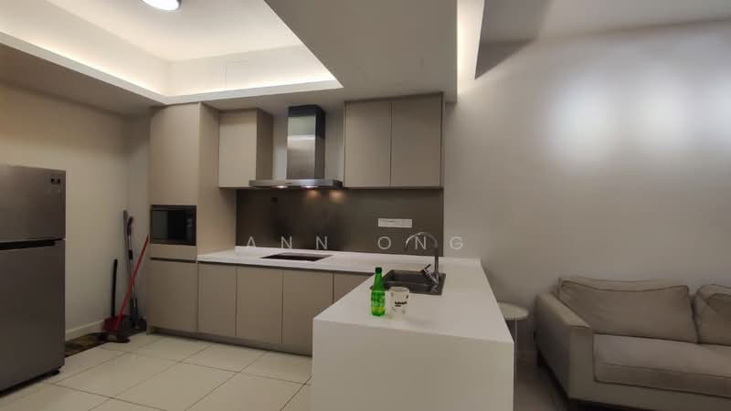 Servis Apartment untuk Disewa di Suasana Bukit Ceylon / Raja Chulan Residences - Ann Ong - Kitchen - PropertyGuru.com.my