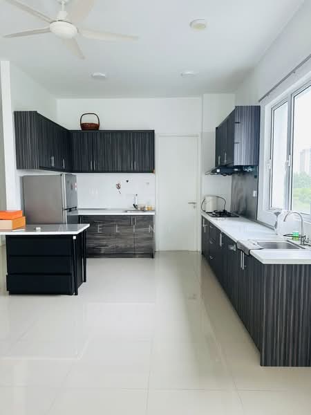 Kondominium untuk Dijual di Le Yuan Residence - Adeline Teh - Kitchen - PropertyGuru.com.my