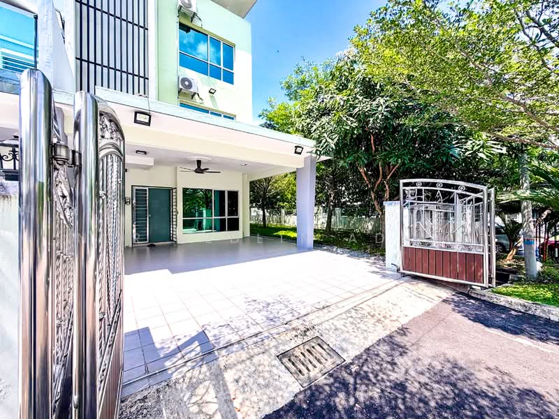 Rumah Teres 2 Tingkat untuk Dijual di Taman Universiti (Bangi) - Nor Azdlin Adnan - PropertyGuru.com.my