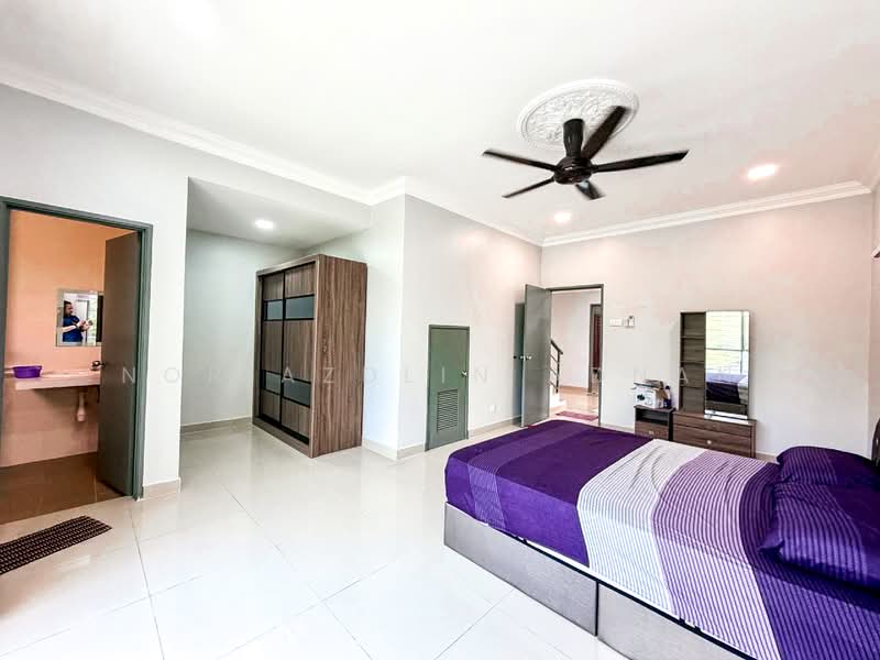 Rumah Teres 2 Tingkat untuk Dijual di Taman Universiti (Bangi) - Nor Azdlin Adnan - PropertyGuru.com.my