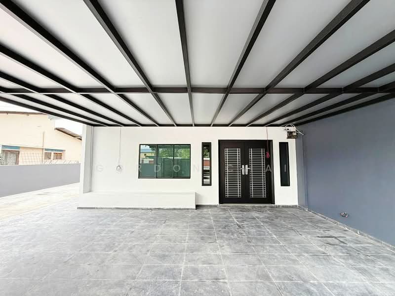 Rumah Berkembar untuk Dijual di Taman Daya (Johor Bahru) - Gordon Chai - PropertyGuru.com.my