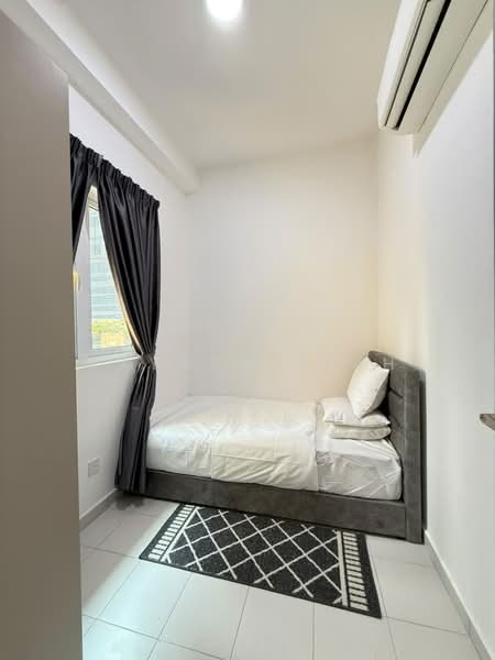 Kediaman Servis untuk Disewa di Mesahill - Kayden Siah - Bedroom - PropertyGuru.com.my