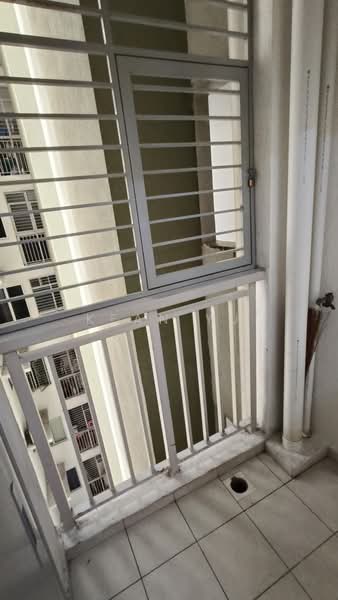 Kondominium untuk Disewa di Sky Awani Residensi 1 - Kean Yu - Balcony - PropertyGuru.com.my