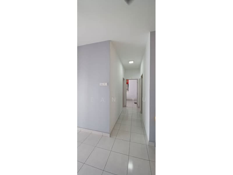Kondominium untuk Disewa di Sky Awani Residensi 1 - Kean Yu - Corridor - PropertyGuru.com.my