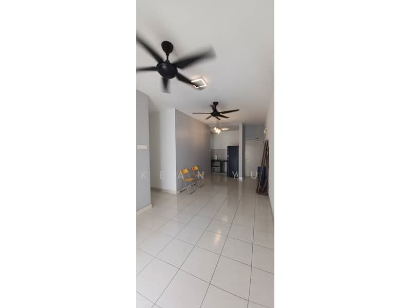 Kondominium untuk Disewa di Sky Awani Residensi 1 - Kean Yu - Living Room - PropertyGuru.com.my