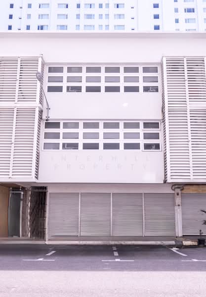 Shop for Sale in Miri (Sarawak) - Winnie Chong - Exterior - PropertyGuru.com.my