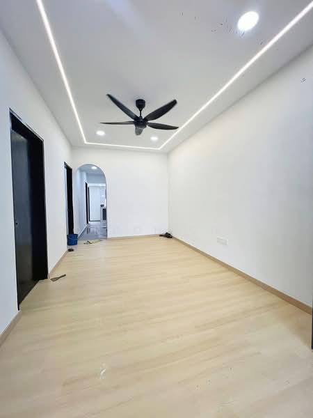 1-storey Terraced House for Sale in Taman Kempas (Tampoi) - Gordon Chai - PropertyGuru.com.my
