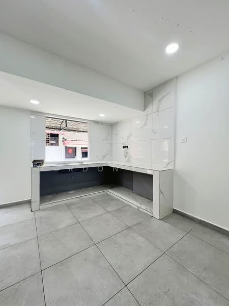 1-storey Terraced House for Sale in Taman Kempas (Tampoi) - Gordon Chai - PropertyGuru.com.my