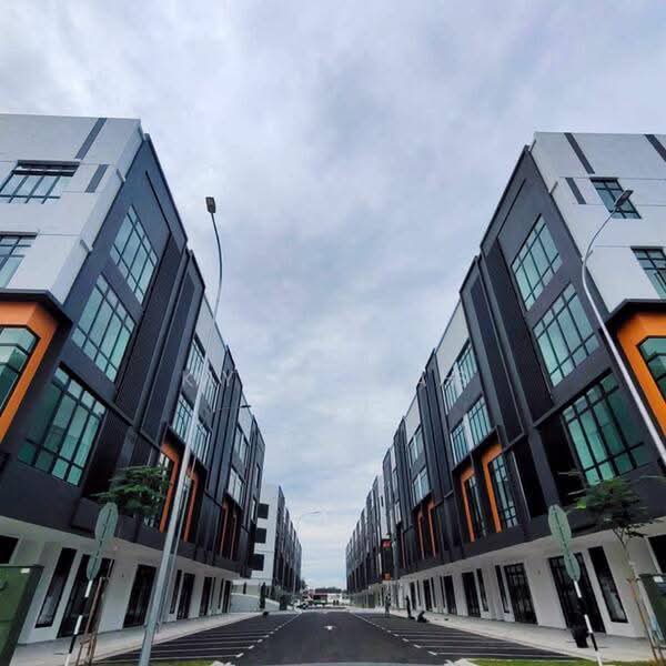 Shop / Office for Rent in Johor Bahru (Johor) - Max Loh - Exterior - PropertyGuru.com.my