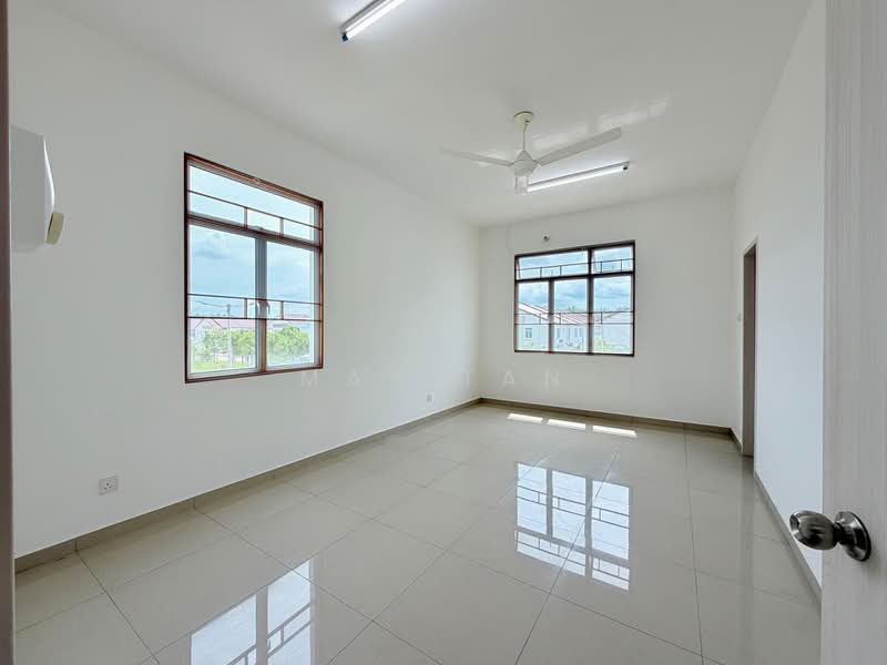 Rumah Teres 2 Tingkat untuk Dijual di Taman Kluang Perdana (Kluang) - May Tan - PropertyGuru.com.my