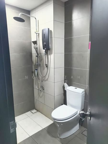 Condominium for Rent at Setia Seraya Residences - NoraFizah Gapar - Bathroom - PropertyGuru.com.my